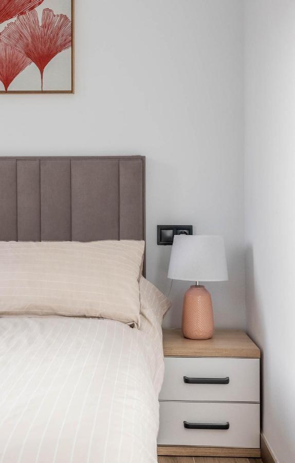 Nervion Suites 1 - Vacacional Sevilla Екстериор снимка