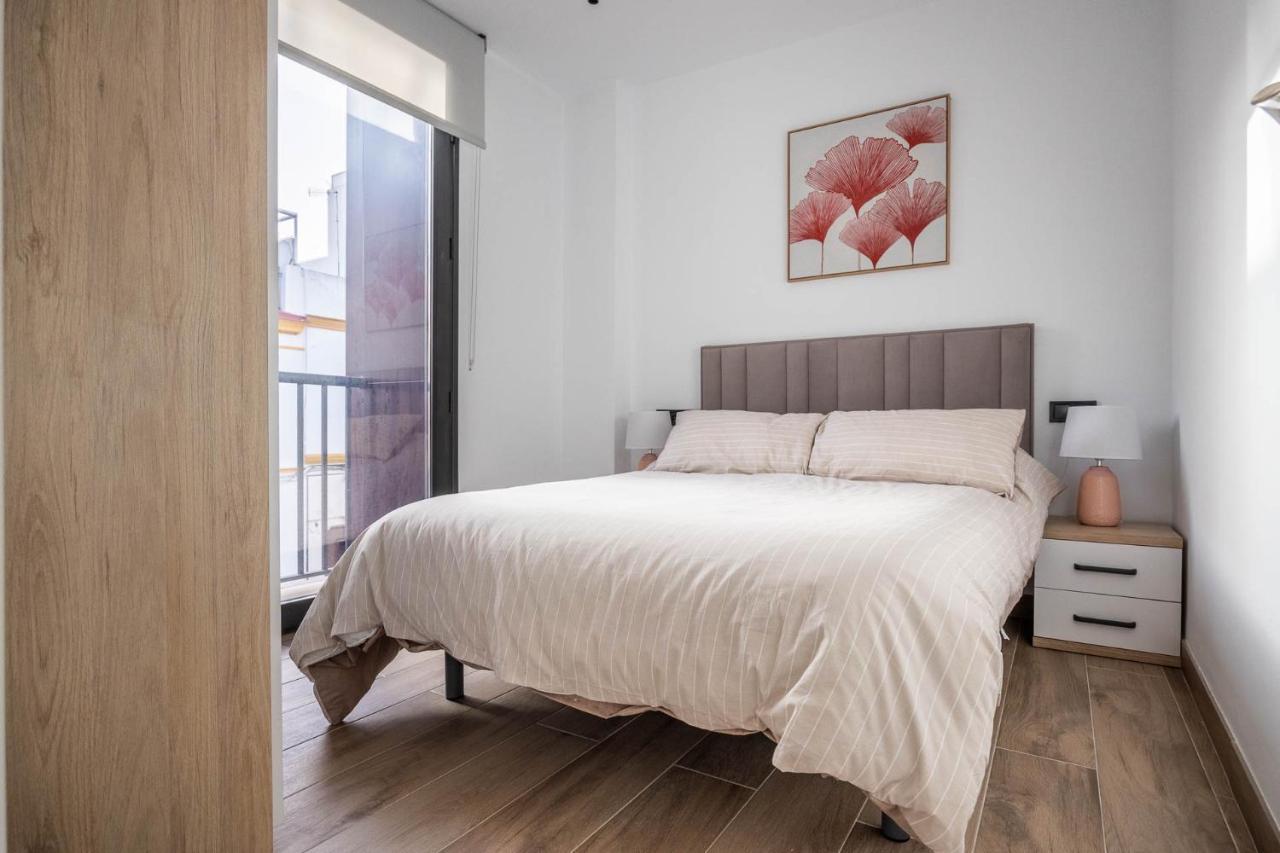 Nervion Suites 1 - Vacacional Sevilla Екстериор снимка