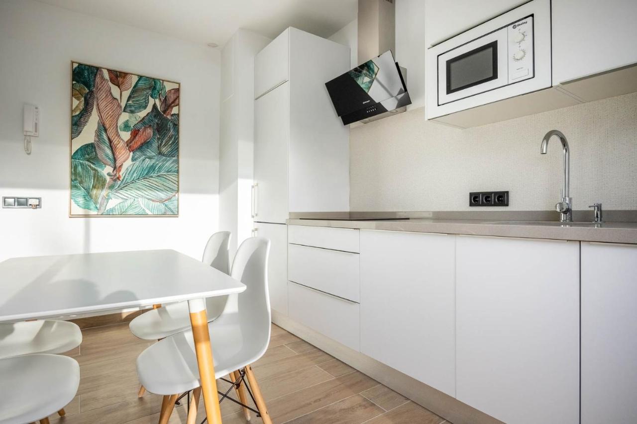 Nervion Suites 1 - Vacacional Sevilla Екстериор снимка